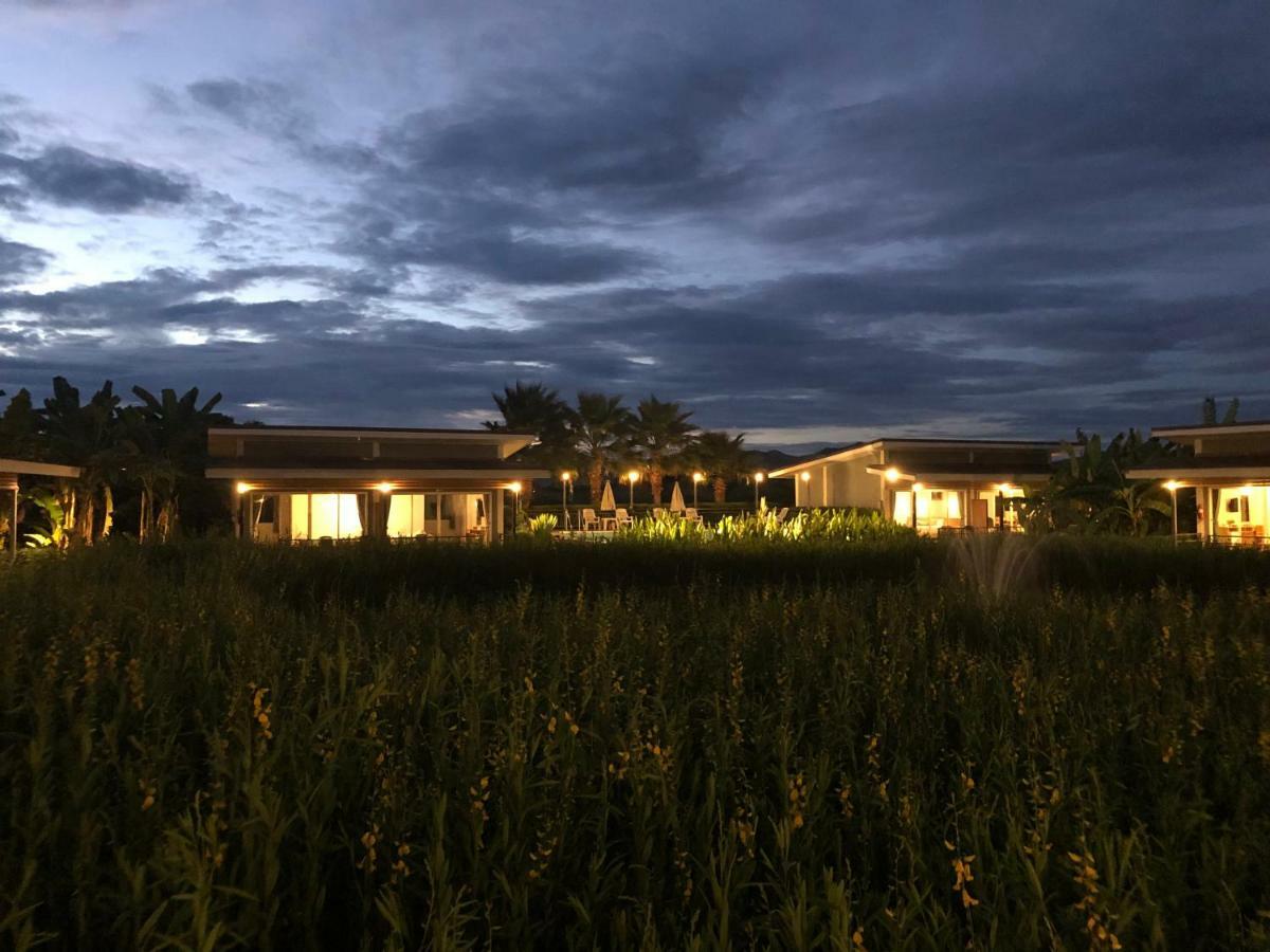 Milin Villa Resort Ban Yang (Kanchanaburi) Exterior foto
